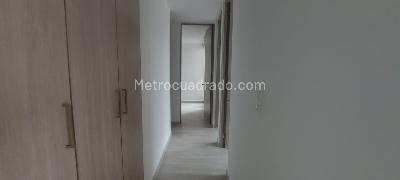 Apartamento de 3 alcobas en venta en Varsovia, Ibagué, 72 m² · foto 8 de 19