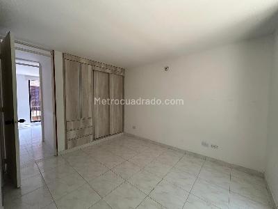Apartamento de 3 alcobas en venta en Plazas Del Bosque, Ibagué, 57 m² · foto 12 de 18
