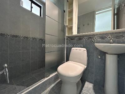 Apartamento de 3 alcobas en venta en Plazas Del Bosque, Ibagué, 57 m² · foto 13 de 18