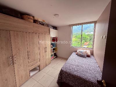 Apartamento de 3 alcobas en venta en Club Residencial Vizta Altos De Ambala, Ibagué, 122 m² · foto 12 de 15