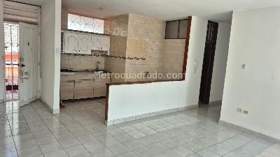 Apartamento de 3 alcobas en venta en Centro, Ibagué, 84 m² · foto 2 de 13
