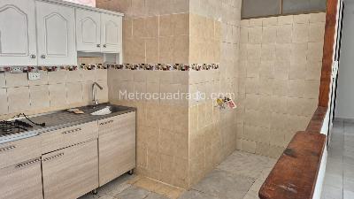 Apartamento de 3 alcobas en venta en Centro, Ibagué, 84 m² · foto 5 de 13