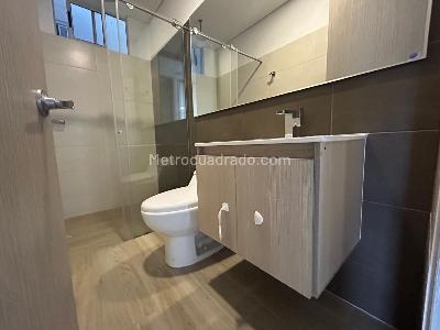 Apartamento de 3 alcobas en venta en Parrales, Ibagué, 130 m² · foto 5 de 19