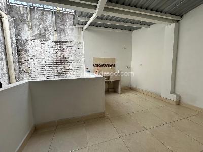 Casa de 5 alcobas en venta en Macarena Parte Alta, Ibagué, 260 m² · foto 18 de 20