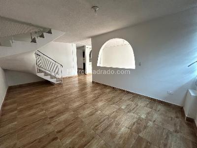 Casa de 5 alcobas en venta en Macarena Parte Alta, Ibagué, 260 m² · foto 4 de 20