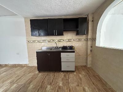 Casa de 5 alcobas en venta en Macarena Parte Alta, Ibagué, 260 m² · foto 7 de 20
