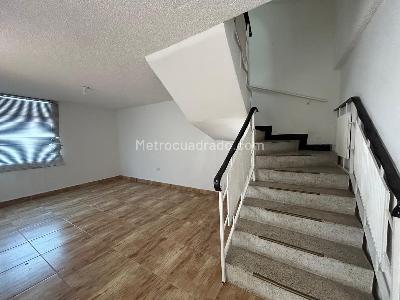 Casa de 5 alcobas en venta en Macarena Parte Alta, Ibagué, 260 m² · foto 10 de 20