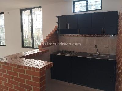Casa de 3 alcobas en venta en Ambala, Ibagué, 218 m² · foto 7 de 19