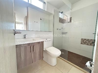 Apartamento de 3 alcobas en venta en La Florida, Ibagué, 76 m² · foto 7 de 19
