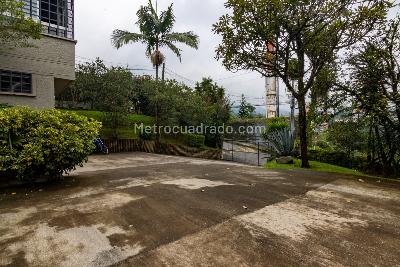 Casa en venta en Loma Benedictinos, Envigado · foto 4 de 20