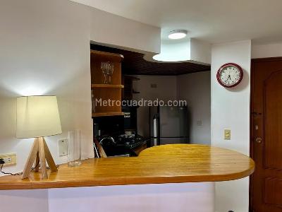 Apartaestudio en arriendo en Vegas Del Poblado, Medellín, 33 m² · foto 6 de 11