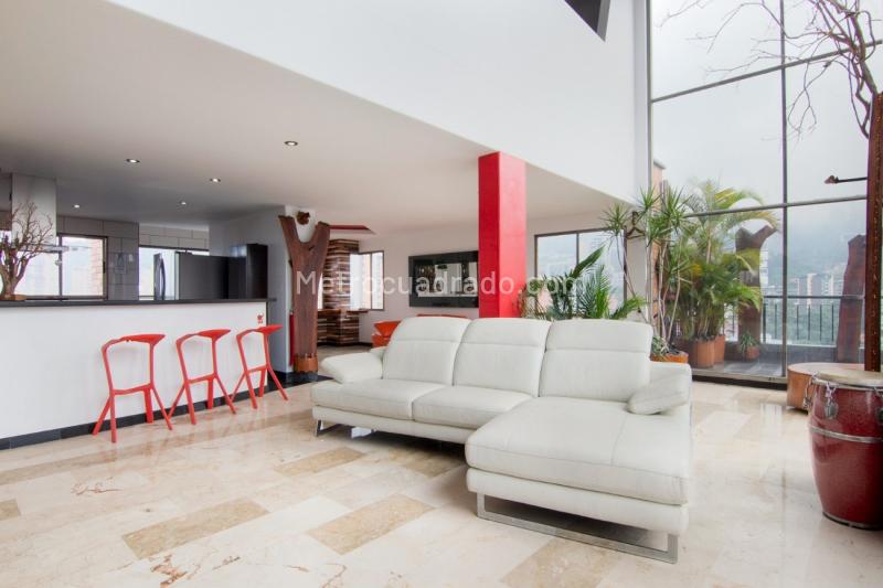 Apartamento Amoblado de 1 Alcoba con Estilo en Lalinde - 4