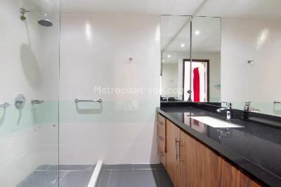 Apartamento en arriendo en Lalinde, Medellín · foto 13 de 13