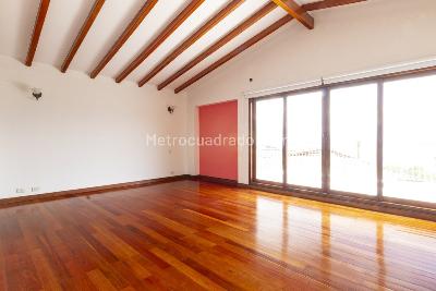 Casa de 5 alcobas en venta en Las Palmas, Medellín · foto 7 de 20