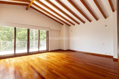 Casa de 5 alcobas en venta en Las Palmas, Medellín · foto 9 de 20