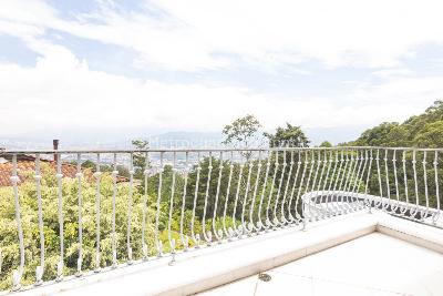 Casa de 5 alcobas en venta en Las Palmas, Medellín · foto 14 de 20