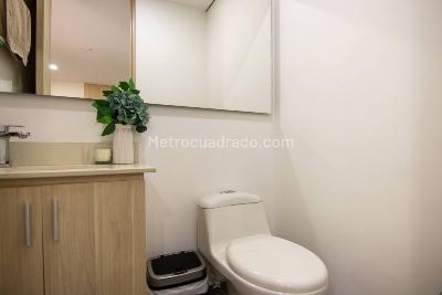 Apartamento de 2 alcobas en venta en Loma De Los Gonzalez, Medellín, 78 m² · foto 13 de 15