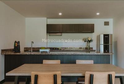 Apartamento de 1 alcoba en venta en Llano Grande, Rionegro, 81 m² · foto 4 de 14