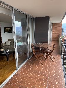 Apartamento de 2 alcobas en arriendo en Loma De Los Gonzalez, Medellín, 120 m² · foto 3 de 13