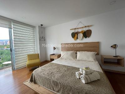 Apartamento de 2 alcobas en arriendo en Loma Del Campestre, Medellín, 70 m² · foto 9 de 11
