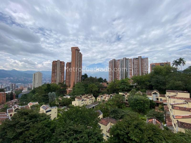 Loft Amoblado de 1 Alcoba Estilo Chic en El Poblado