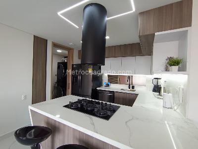 Apartamento en arriendo en Poblado, Medellín · foto 4 de 20