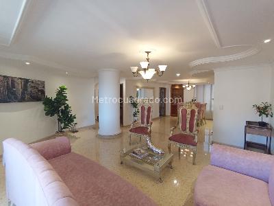 Apartamento en arriendo en Laureles, Medellín · foto 4 de 20