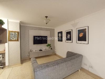 Apartamento en arriendo en Laureles, Medellín · foto 6 de 20