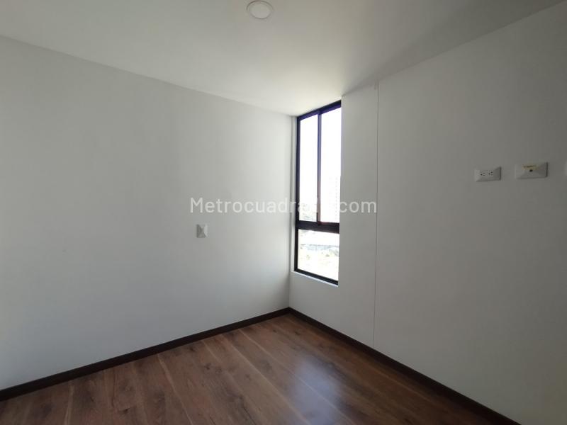 New 2BR Apartment with Balcony in San Antonio (Rionegro) - 8