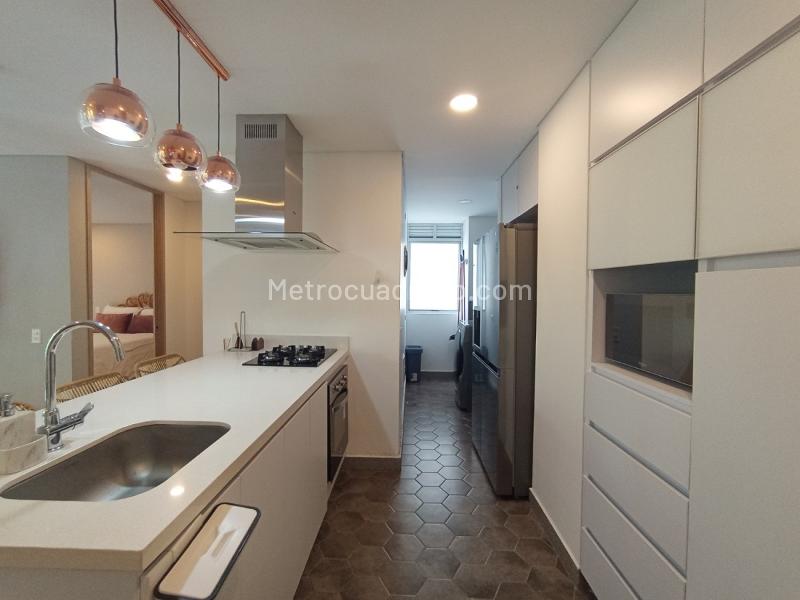 Apartamento Amoblado de 2 Alcobas en Loma del Campestre - 5