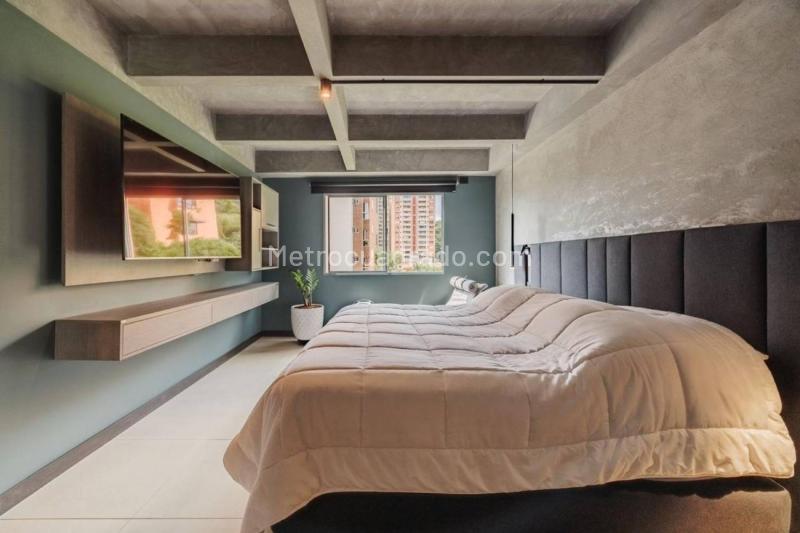 Apartamento Moderno de 3 Alcobas con Balcón en Lalinde - 8