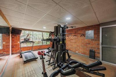 Apartamento en arriendo en Lalinde, Medellín · foto 12 de 13
