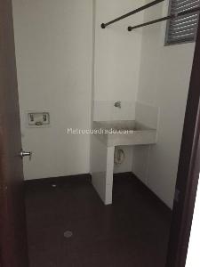 Apartamento de 2 alcobas en arriendo en Milla De Oro, Medellín, 96 m² · foto 9 de 11
