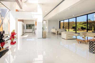 Casa de 4 alcobas en venta en Alto De Palmas, Envigado, 1783 m² · foto 2 de 20