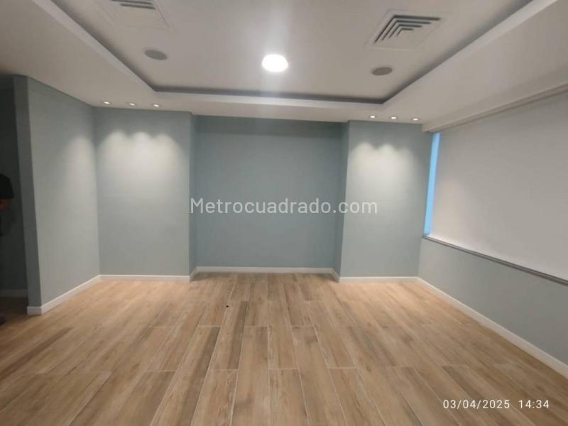Oficina en Arriendo, Milla De Oro, Medellín - Vista 4