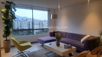 Apartamento en arriendo en El Poblado, Medellín · foto 2 de 12