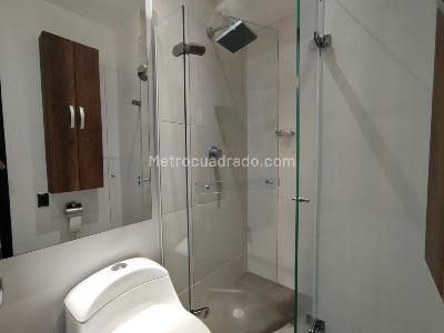 Apartamento de 3 alcobas en arriendo en Altos Del Poblado, Medellín, 315 m² · foto 17 de 19