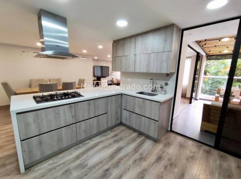Exclusive 3BR Apartment for Rent in Alejandria - 2