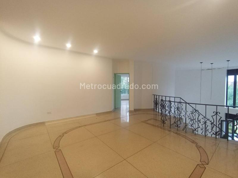 Casa en Arriendo, Cola Del Zorro, Medellín - Więcej