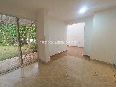 Casa en arriendo en Cola Del Zorro, Medellín · foto 19 de 20