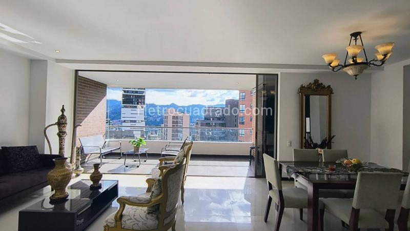 Apartamento Amoblado de 3 Alcobas con Vista a la Ciudad en Las Lomas 2 - 5