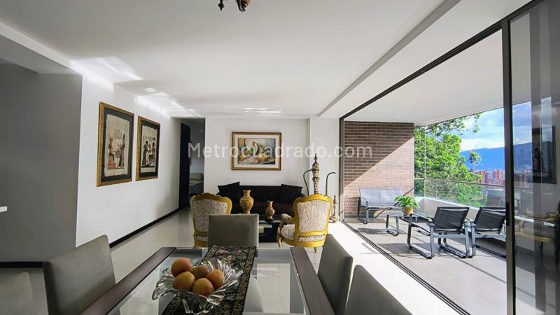 Apartamento Amoblado de 3 Alcobas con Vista a la Ciudad en Las Lomas 2 - 6