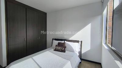 Apartamento de 3 alcobas en arriendo en Las Lomas 2, Medellín, 157 m² · foto 12 de 20