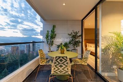 Apartaestudio en arriendo en Loma De Los Gonzalez, Medellín · foto 2 de 16