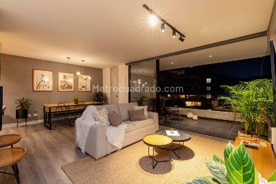 Apartaestudio en arriendo en Loma De Los Gonzalez, Medellín · foto 3 de 16