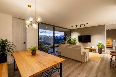 Apartaestudio en arriendo en Loma De Los Gonzalez, Medellín · foto 4 de 16