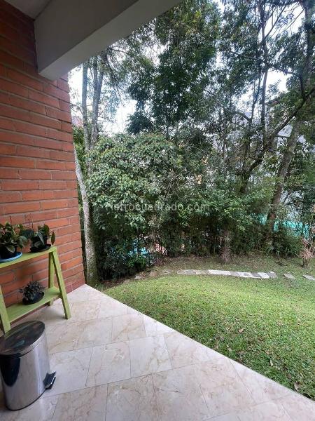 Casa Familiar de 4 Alcobas con Deck en El Poblado - 7