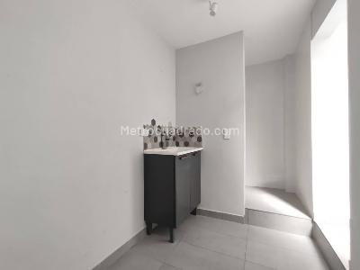 Casa de 4 alcobas en arriendo en Manila, Medellín, 200 m² · foto 17 de 17