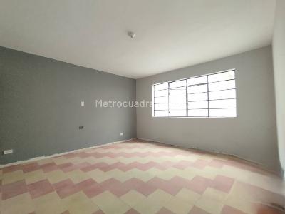 Casa de 4 alcobas en arriendo en Manila, Medellín, 200 m² · foto 7 de 17