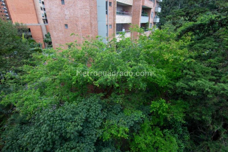 Espectacular Penthouse de 3 Alcobas en El Tesoro - 3